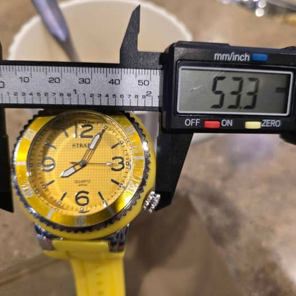 Strada Yellow Quartz Watch - Picture 2 of 7